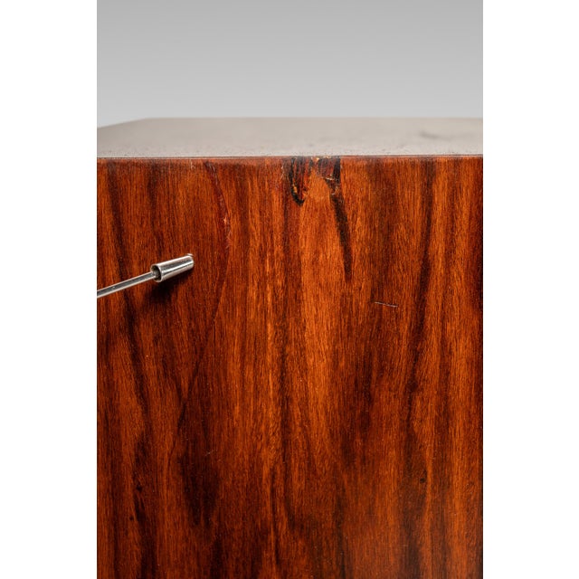 Restored Danish Modern Cabinet / Buffet / Credenza in Rosewood by Carlo Jensen for Hundevad and Co., Denmark, C. 1960s For Sale - Image 16 of 18