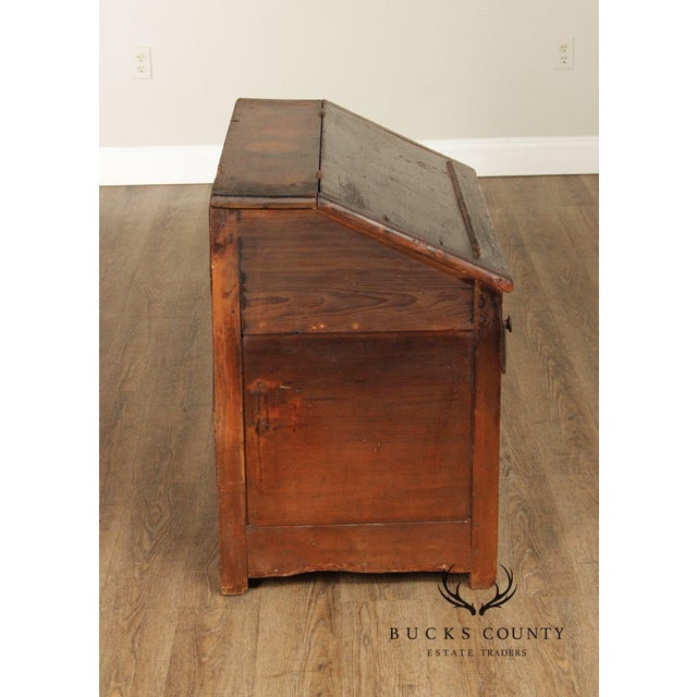 Antique Country Pine Slant Front Schoolmaster’s Desk For Sale In Philadelphia - Image 6 of 18