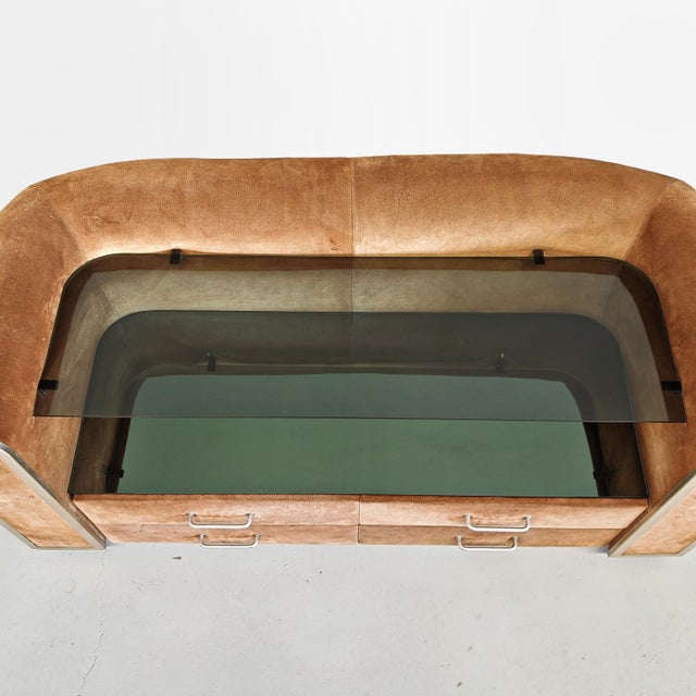 Beige Vintage Space Age Chest of Drawers in Suede with Glass Shelf, 1970s For Sale - Image 8 of 18