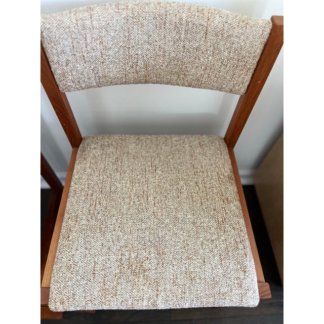 Wood Mid-Century Danish Modern Teak Dining Chairs by Fd Møbler - A Pair For Sale - Image 7 of 8