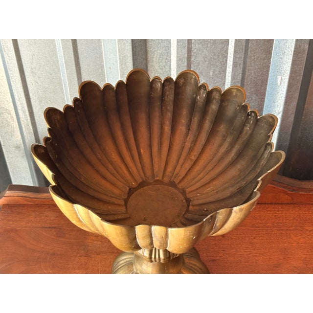 1970s Large Vintage Scalloped Ribbed Brass Pedestal Compote Bowl For Sale - Image 5 of 11