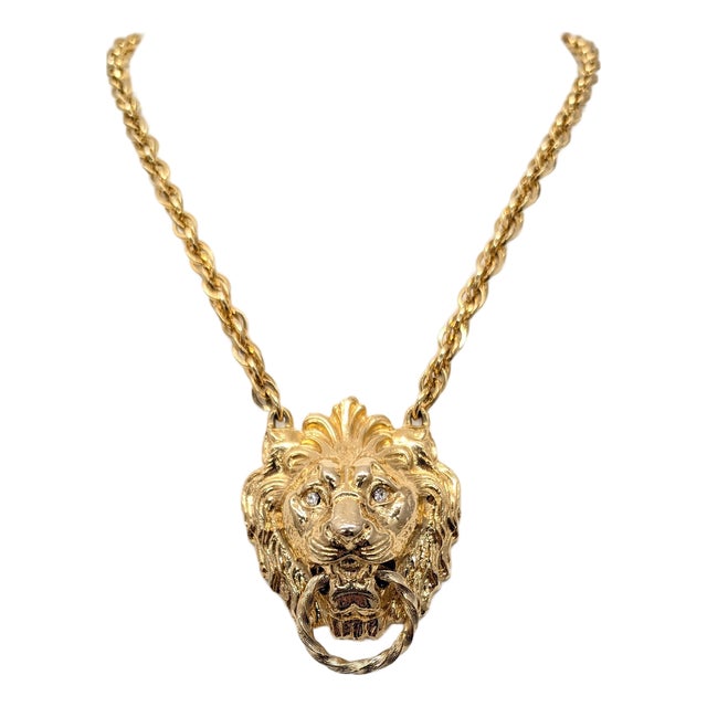 Vintage 1970s Signed Accessocraft Goldtone Lion Doorknocker With Rhinestone Eyes Pendant Necklace For Sale
