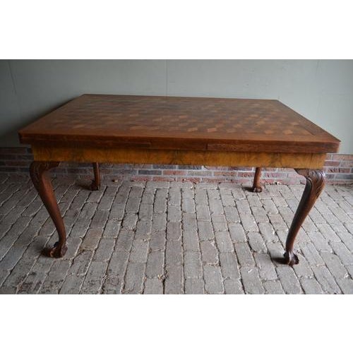 Brown Extendable Table in Walnut with Oak Inlay For Sale - Image 8 of 9