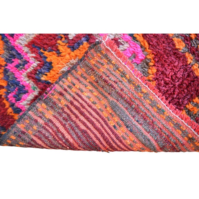 Deep Burgundy & Hot Pink Vintage Rug | 4x6 Turkish Rug Geometric Wool Kilim | Mid Century Tribal Accent - 3′10″ X 6′3″ For Sale - Image 11 of 11