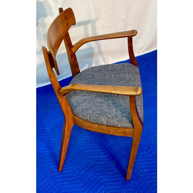 Mid-Century Modern Vintage Kipp Stewart for Drexel Declaration Sculpted Walnut Armchairs - Pair (Newly Restored & Upholstered in Knoll Fabric) For Sale - Image 3 of 17