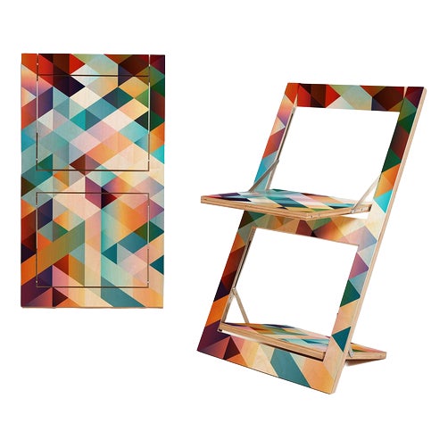 Fläpps Folding Chair in Criss Cross Red on Birch from Ambivalenz For Sale