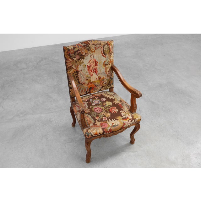 Louis XV Carved Walnut Armchair with Needlepoint Upholstery, France, 1900 For Sale - Image 10 of 18