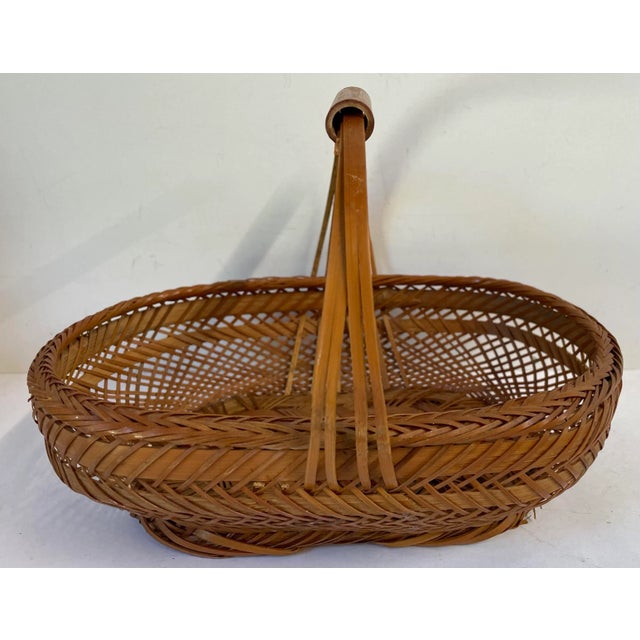 Mid 20th Century Vintage Chinese Hand Woven Wicker Handled Basket For Sale - Image 5 of 9