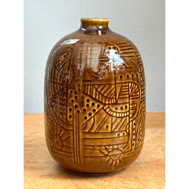 Vintage Geometric Patterned Ceramic Vase For Sale - Image 14 of 15