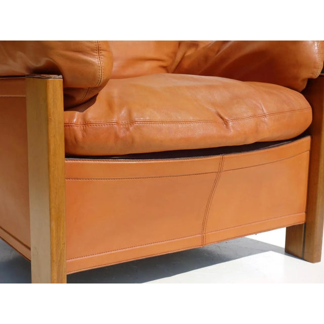 Set of Artona Leather and Wood Lounge Chair with Ottoman by Tobia & Afra Scarpa for Maxalto, 1970s For Sale - Image 10 of 17