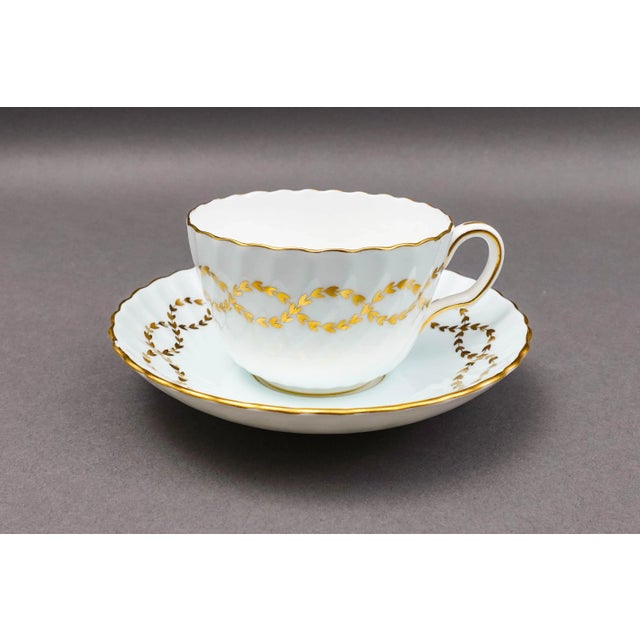 Late 20th Century Minton England S600 Gold Laurel Leaves Light Blue Tea Cup & Saucer Set- 8 Pieces For Sale In Miami - Image 6 of 10