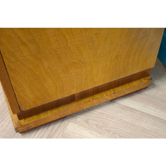 Art Deco British Birdseye Maple Tallboy Compact Wardrobe, 1930s For Sale - Image 14 of 15