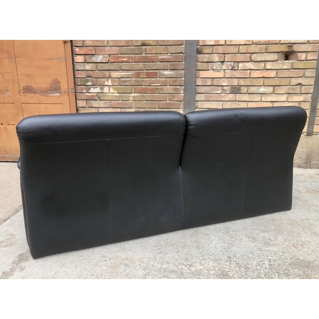 Three-Seater Sofa in Black Genuine Leather by Hans Kaufeld for de Sede, 1980s For Sale - Image 3 of 10