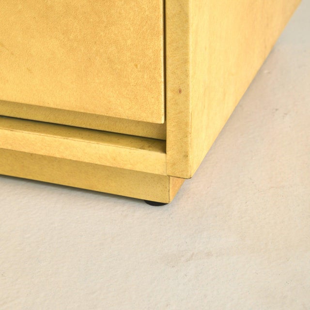 Italian Lacquered Goatskin Parchment Nightstand by Aldo Tura, 1960s For Sale - Image 11 of 11