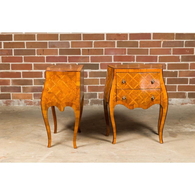 Mid 20th Century Italian Rococo Style Burl Wood Marquetry Bedside Chests with Cabriole Legs For Sale - Image 10 of 12