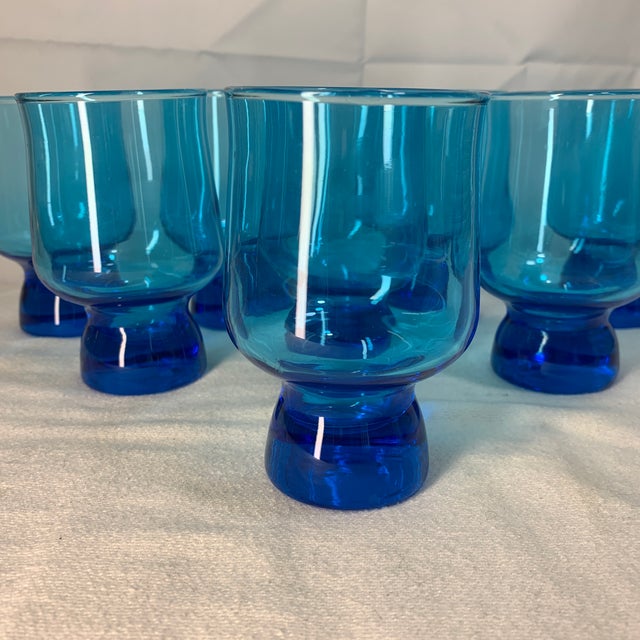 Mid-Century Modern Vintage Mid-Century Modern Anchor Hocking Tivoli Laser Blue Footed Tumblers - Set of 8 For Sale - Image 3 of 6