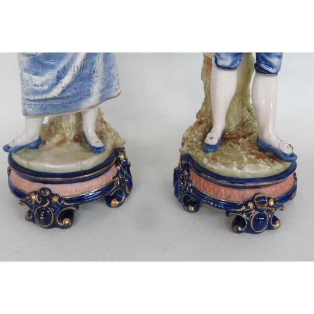 Porcelain Continental Couple Pair of 2 Figurines 18th Century Style Attire 5069b For Sale - Image 17 of 17