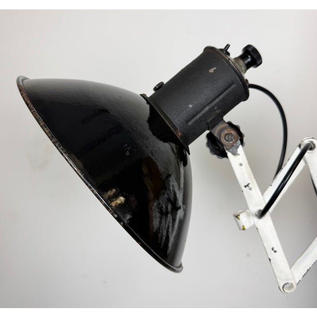 Mid-Century Modern Industrial Black Enamel Scissor Wall Lamp, 1950s For Sale - Image 3 of 18