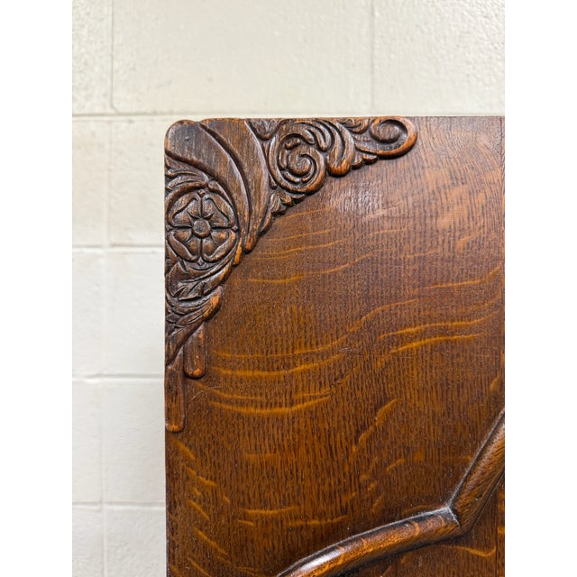 Vintage English Art Deco Quarter Sawn Tiger Oak Wardrobe For Sale In Kansas City - Image 6 of 15