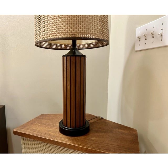 1990s Vintage MCM Gruvwood Eames Era Woven Fiberglass Double Shade Table Lamp For Sale - Image 5 of 11