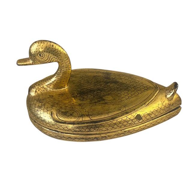 1940s Vintage Burmese Gold Painted Wood Lacquered Duck Trinket Box For Sale - Image 5 of 6