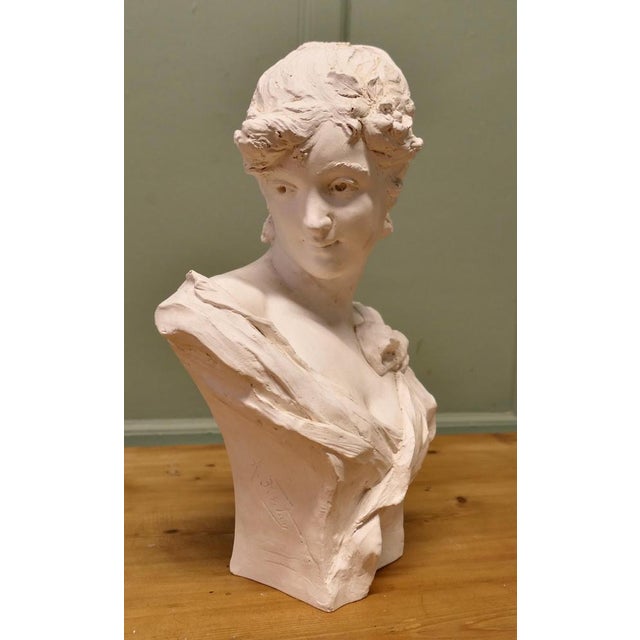Art Nouveau Bust of a Lady after Alfred Foretay, 1940 For Sale - Image 3 of 8