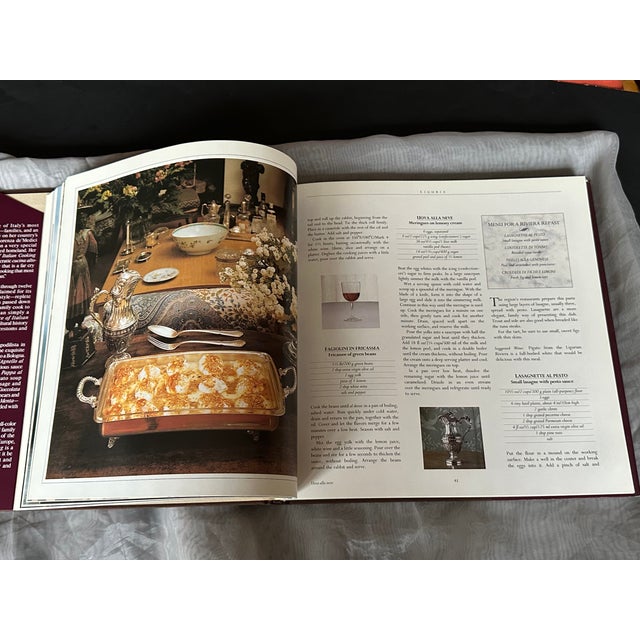 Vintage Italian Picture Cookbook by Lorenza De Medici For Sale - Image 14 of 18