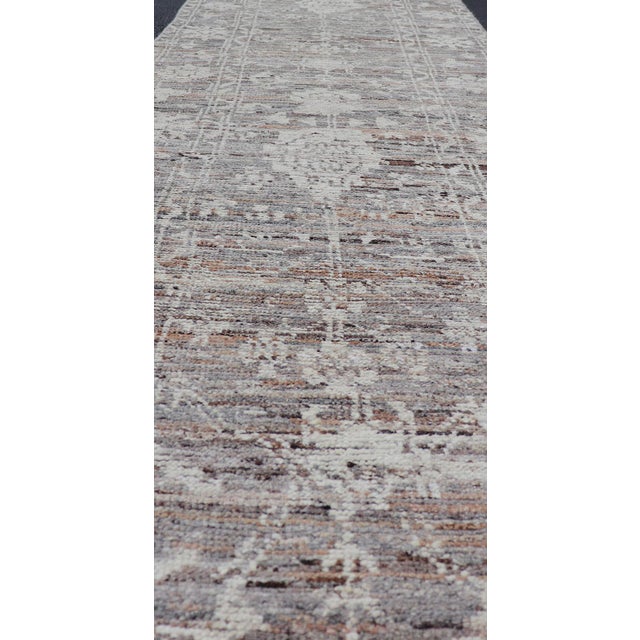 Modern Oushak Runner in Wool With Floral Design in Shades of Gray, Brown, Cream 3'0 X 12'1 For Sale - Image 4 of 11