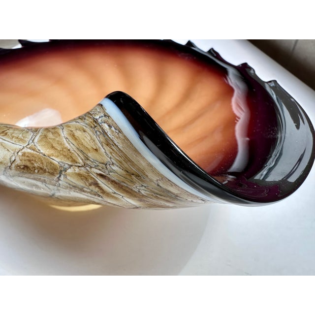 Mouth-Blown Glass Art Bowl in the Shape of a Shell, from the Jozefina Krosno Glass Art Manufactory, Poland, 1980s For Sale - Image 4 of 18