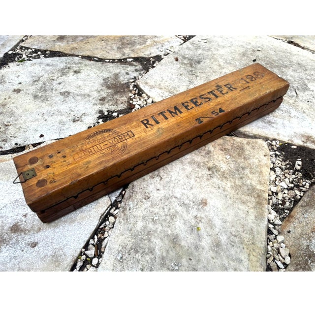 Ritmeester Cigar Press from Perlu-Vorm of Helmond, Netherlands, 1940s, in Good conditions. Designed 1920 to 1949