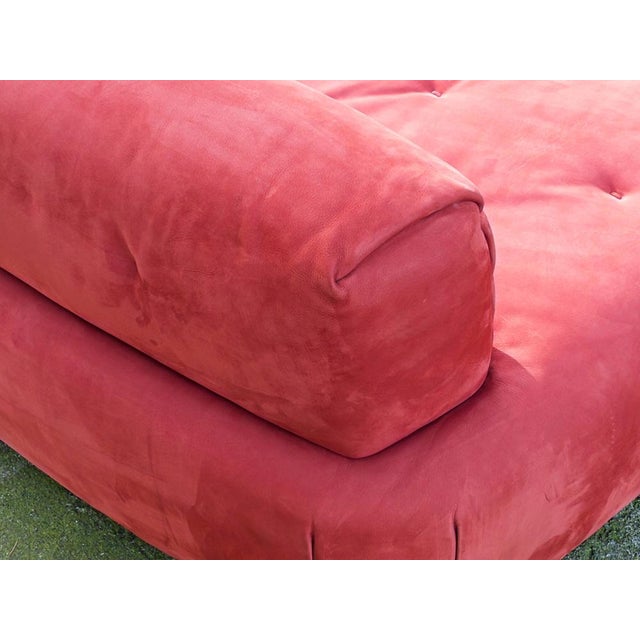 1960s Cashmere Rubies Leather Two-Seater Mademoiselle Sofa by Matteo Thun and Antonio Rodriguez for Baxter, 1960s For Sale - Image 5 of 18