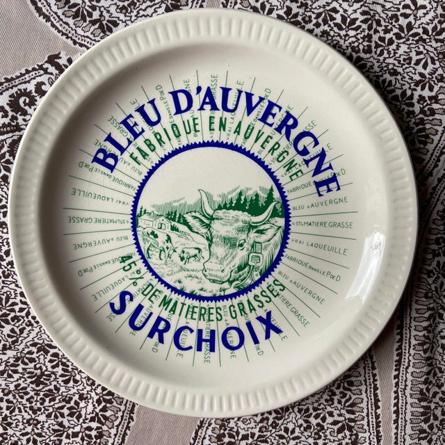 1970s French Provincial Cheese Plate Service from Saint Amand, 1970s, Set of 9 For Sale - Image 5 of 10