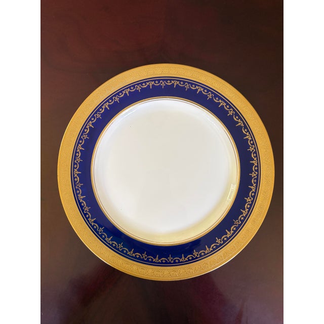 Aynsley Georgian Cobalt Dinner Dishes, England, Late 20th Century, Fit for an Embassy For Sale - Image 10 of 15