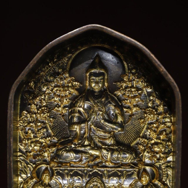Antique Tibetan Tsha Tsha Mould of Tsongkhapa, Himalayan Buddhist Art For Sale In Los Angeles - Image 6 of 9