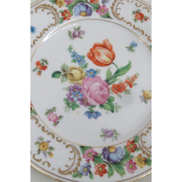 Schumann Bavaria Empress Dresden Flowers White Porcelain Plates 2pc Pair #5139b For Sale - Image 4 of 10