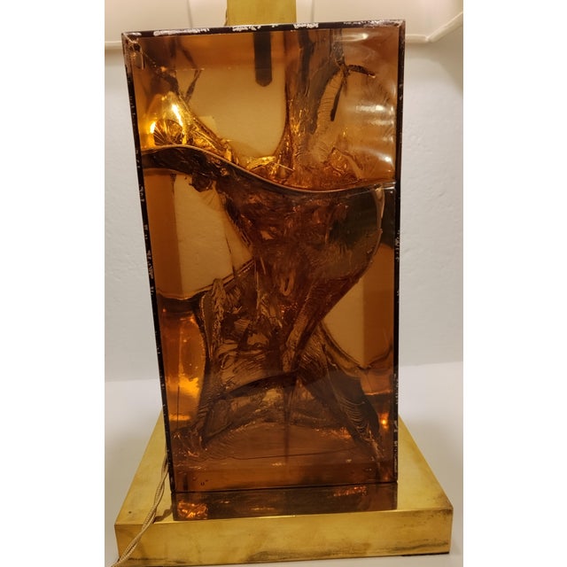 Large Table Lamp in Fractal Resin and Brass, Italy, 1970s For Sale - Image 4 of 18