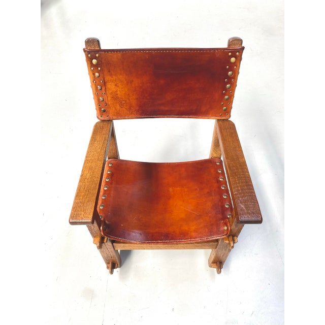 1920s Vintage French Brutalist Castle Armchair in Oak and Cognac Leather, 1920s For Sale - Image 5 of 16