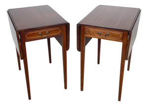 Pair of Federal Style Drop-Leaf Pembroke Side Tables