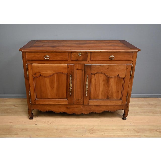 Mid-19th Century Louis XV Cherrywood Buffet For Sale - Image 4 of 17
