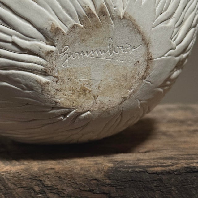 Vintage Surrealist Biomorphic Anemone Glazed White Ceramic Vase by Hannelore Fasciszewski (German, 1928–2024), Signed For Sale - Image 11 of 11