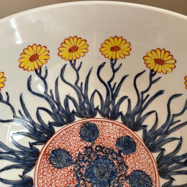 Mid-20th Century Japanese Import Porcelain Centerpiece Bowl For Sale - Image 13 of 18