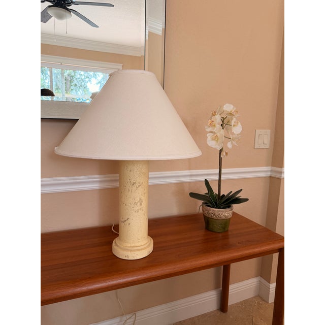 1992 Vintage Rodini Tropical Coastal Faux Coral Stone Table Lamp For Sale - Image 4 of 11