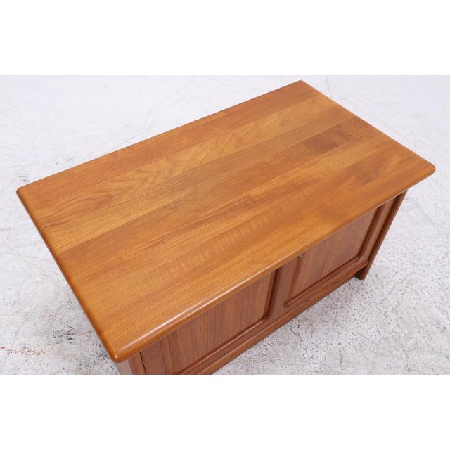 Wood Vintage Teak Chest from Dyrlund, 1960s For Sale - Image 7 of 18