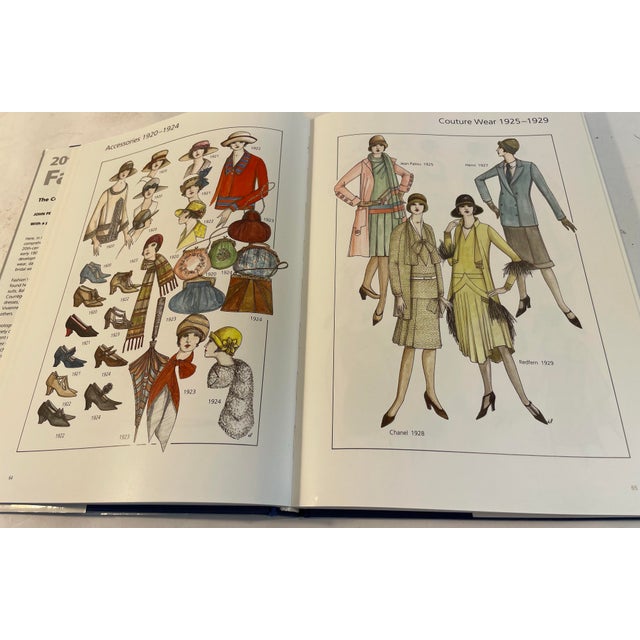 1990s 1993 “20th Century Fashion” Book For Sale - Image 5 of 7