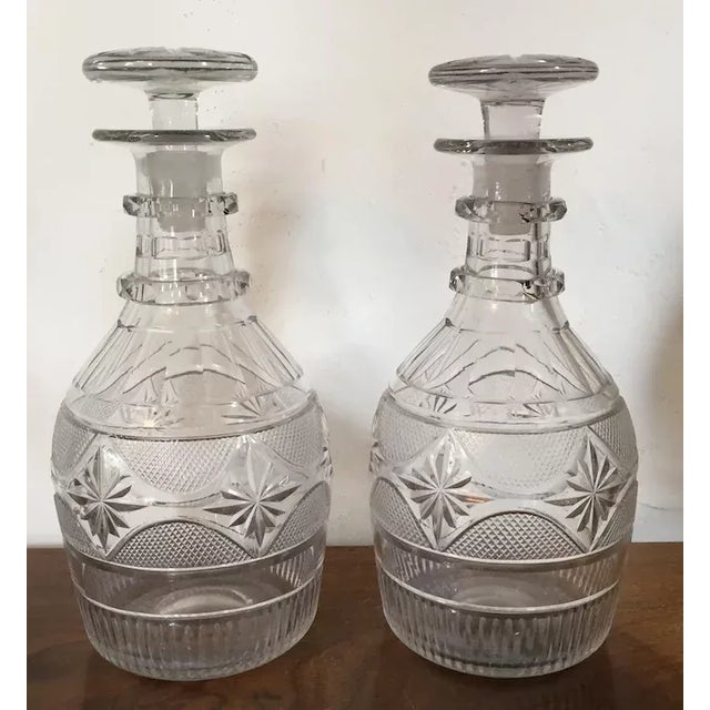 19th Century English Anglo Irish Glass Cut Crystal Decanters - A Pair For Sale - Image 4 of 11