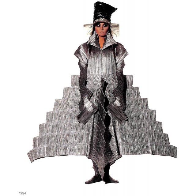 1990s "Irving Penn Regards the Work of Issey Miyake Photographs 1975-1998" 1999 Holborn, Mark [Essay By] For Sale - Image 5 of 12