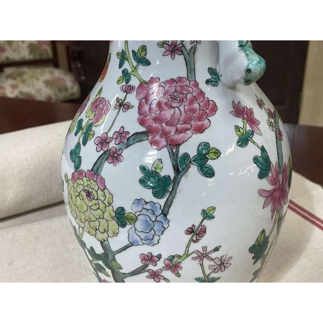 Early 20th Century Chinese Porcelain Vase For Sale - Image 10 of 12