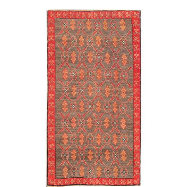 Vintage Turkish Tulu Rug With a Modern Design in Charcoal Background For Sale