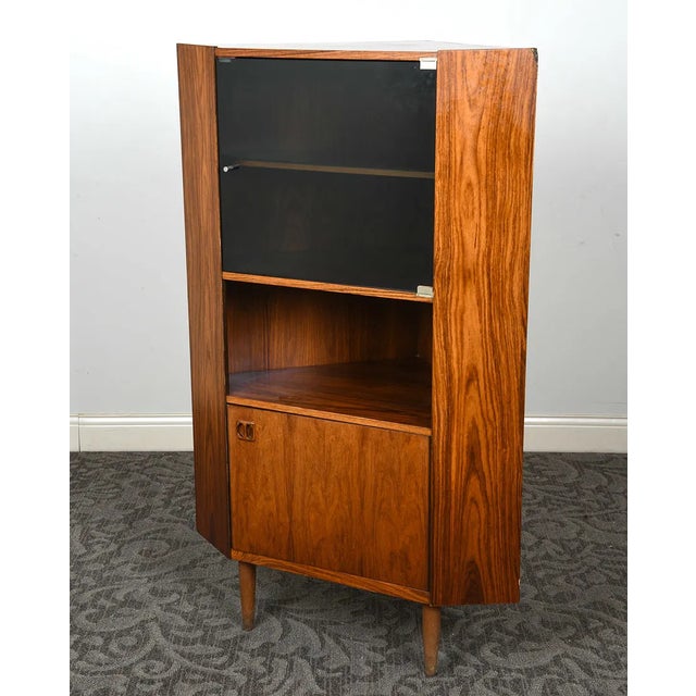 Mid-Century Modern 1960s Danish Modern Rosewood Corner Cabinet With Smoked Glass Door For Sale - Image 3 of 10