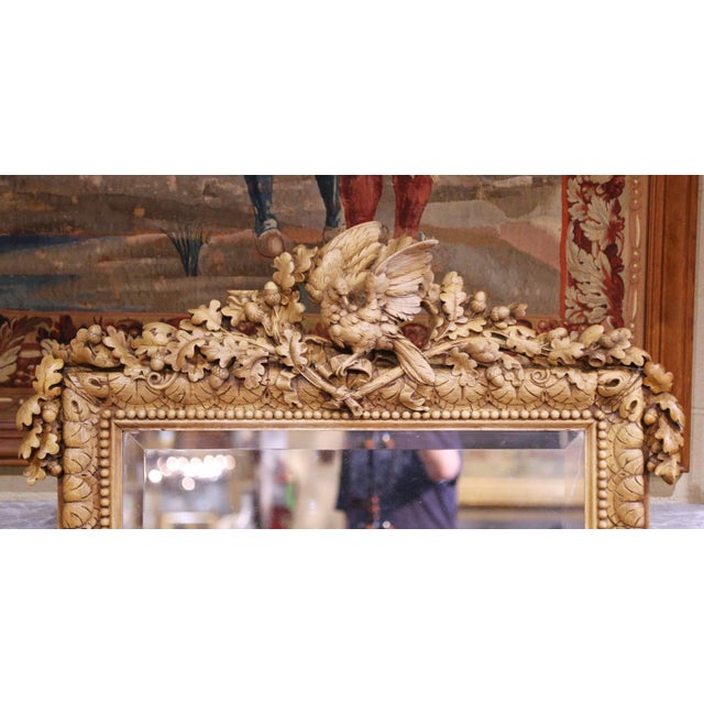 French 19th Century French Black Forest Carved Bleached Oak Wall Mirror With Bird Crest For Sale - Image 3 of 8